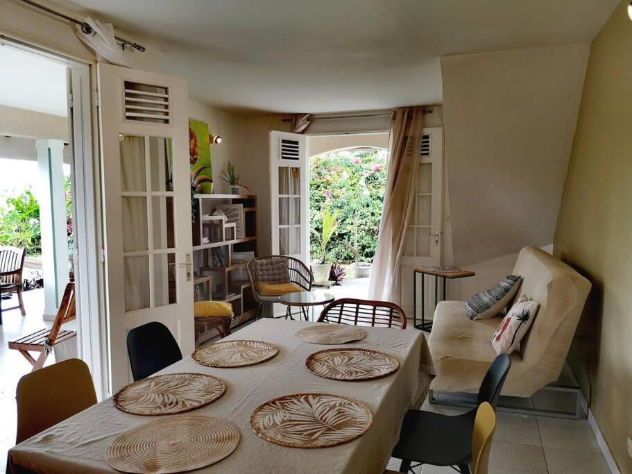 Villa Oneway, Piscine Privee, Classee 3 Etoiles Sainte-Rose Exteriör bild