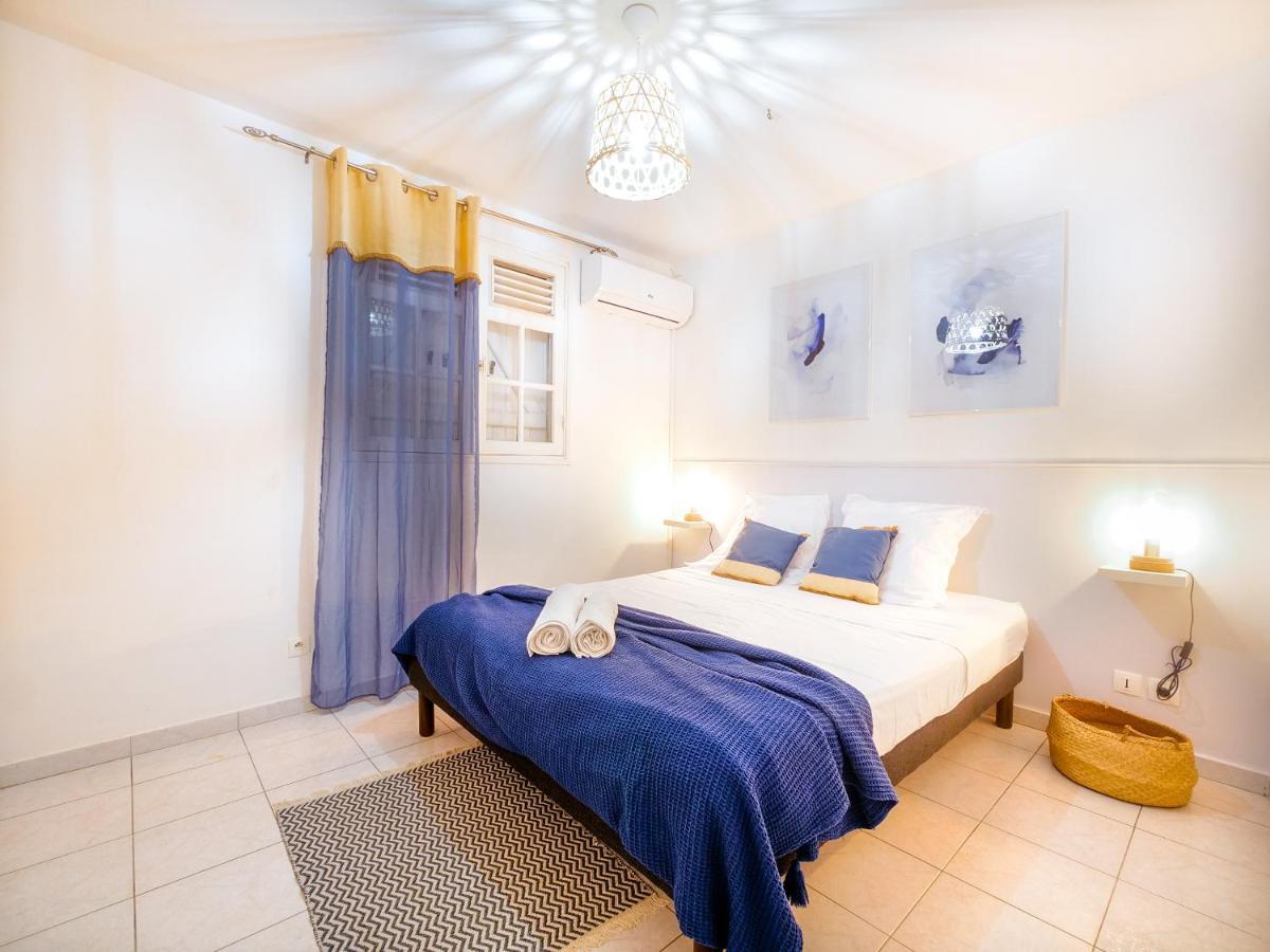 Villa Oneway, Piscine Privee, Classee 3 Etoiles Sainte-Rose Exteriör bild